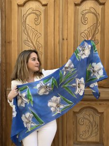 Fular de seda Azucenas