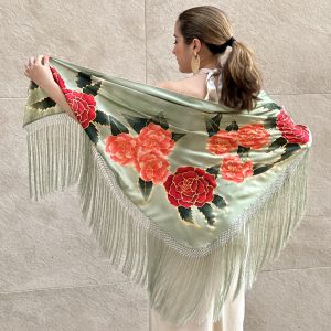 Mantón de Seda pintado a mano